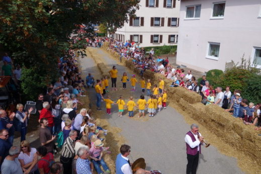 Der Kindergarten Sterntaler beim Tanz